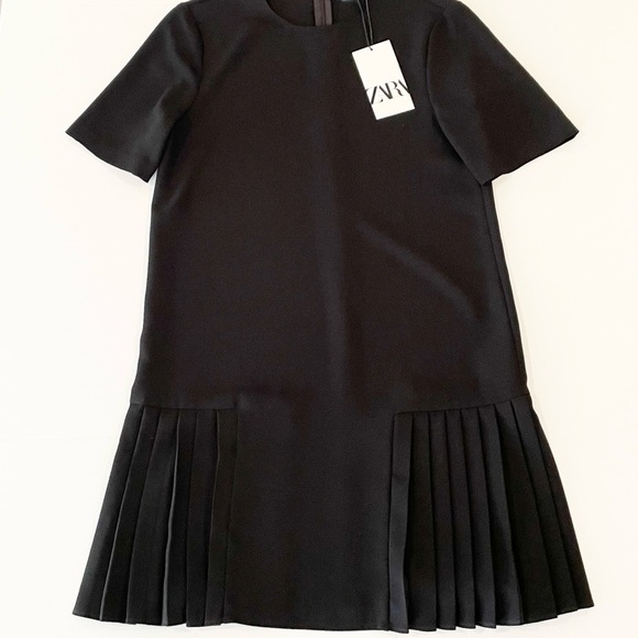 NWT Zara black pleated mini dress - Picture 3 of 10